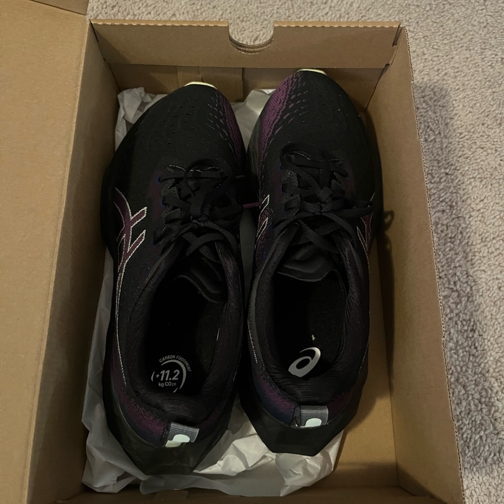 ASICS Novablast 4 Running Shoes - Picture 3 of 6